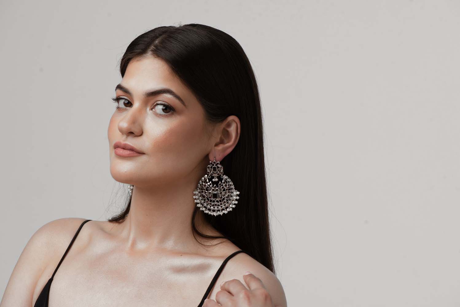 Indus Valley Garnet & Pearl Jhumka Earrings image 5