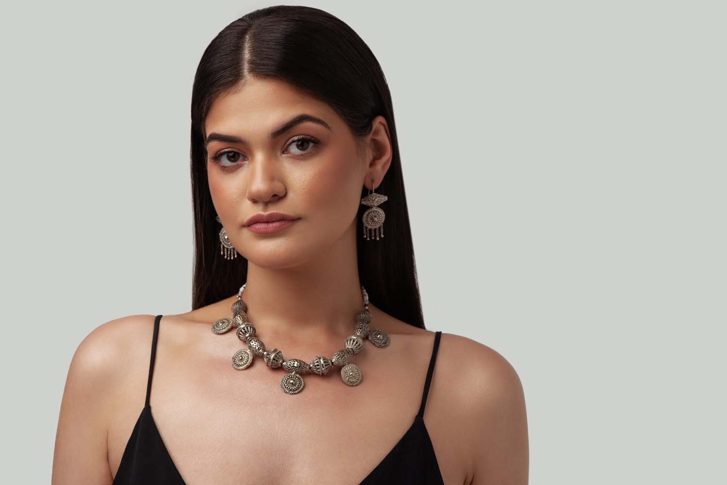 Indus Valley Multani Sun Choker Set image 2