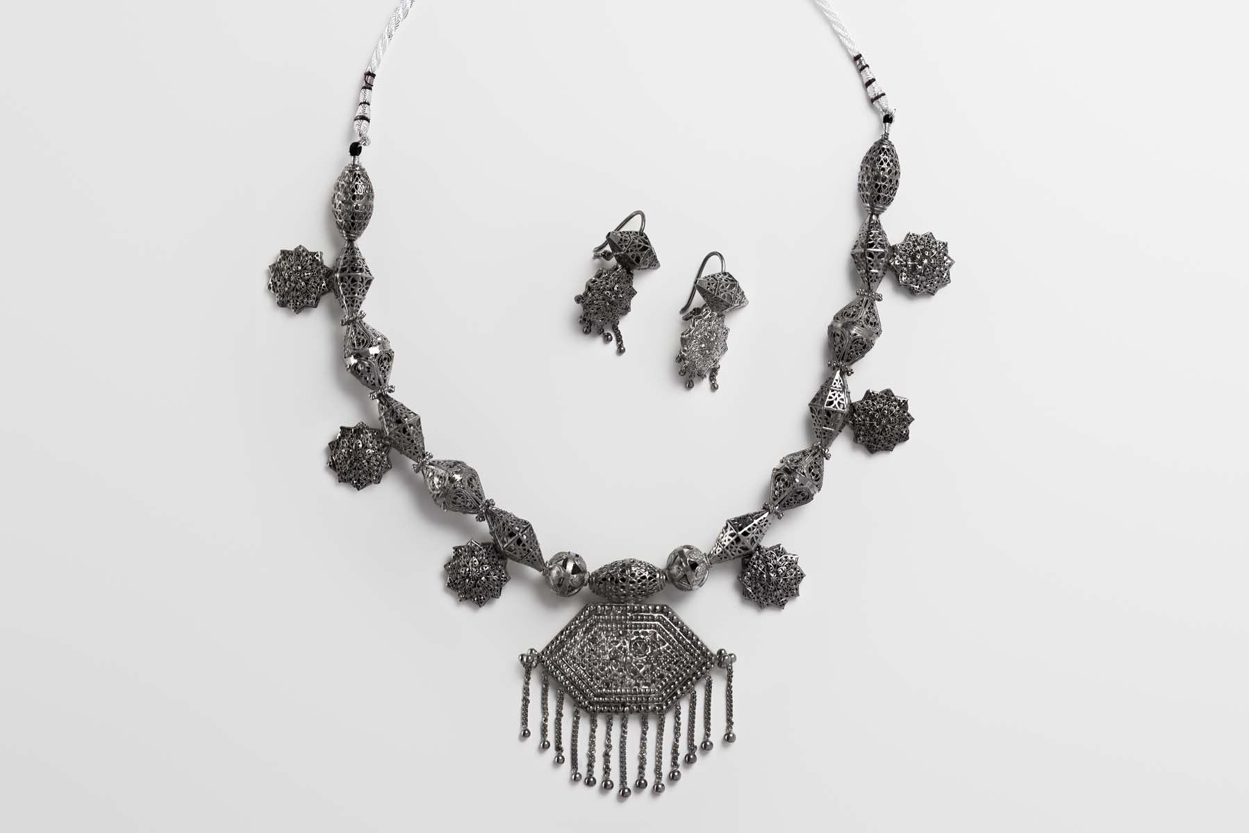 Indus Valley Multani Hexagon Set image 3