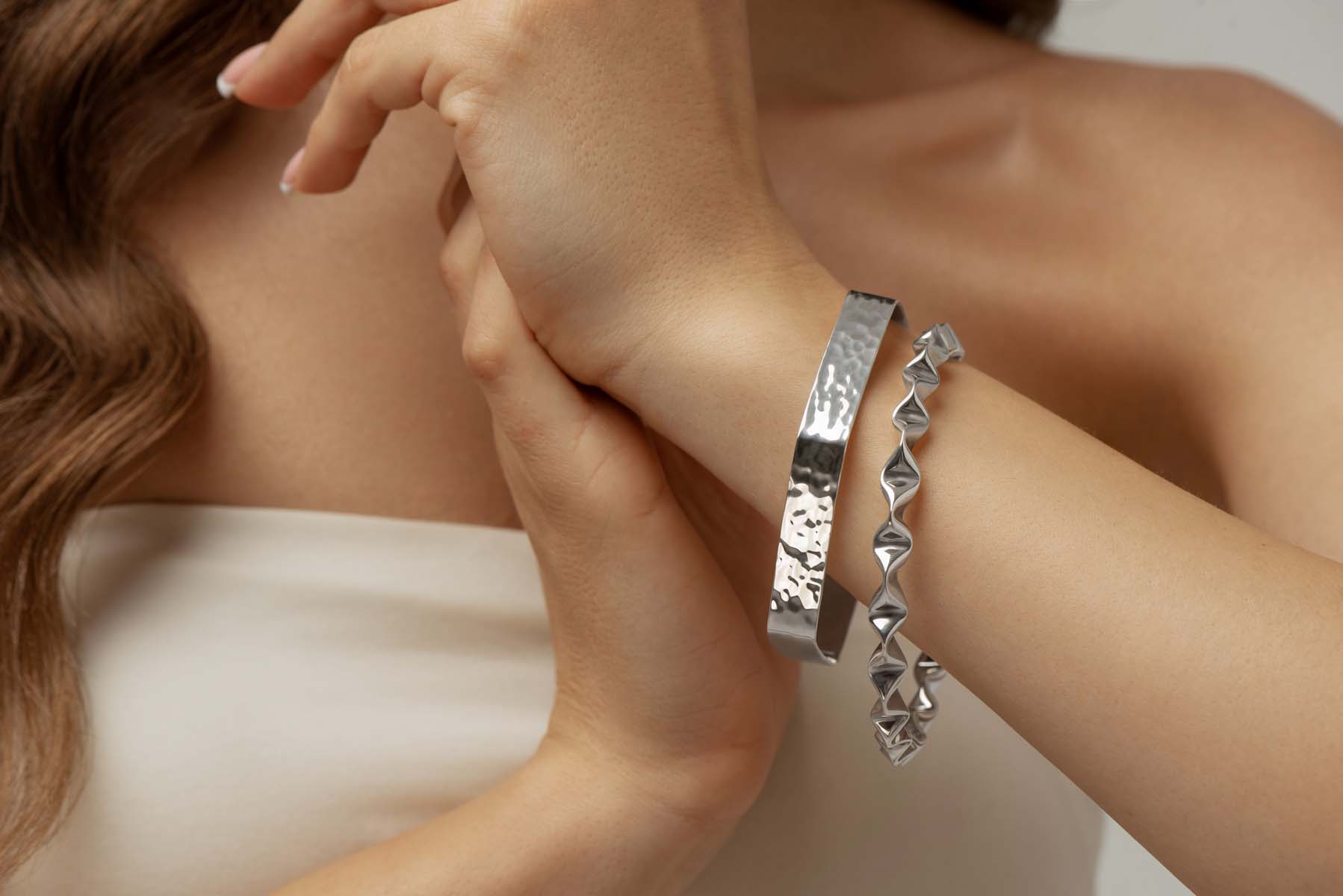 Mexico Hexagon Bangle image 3