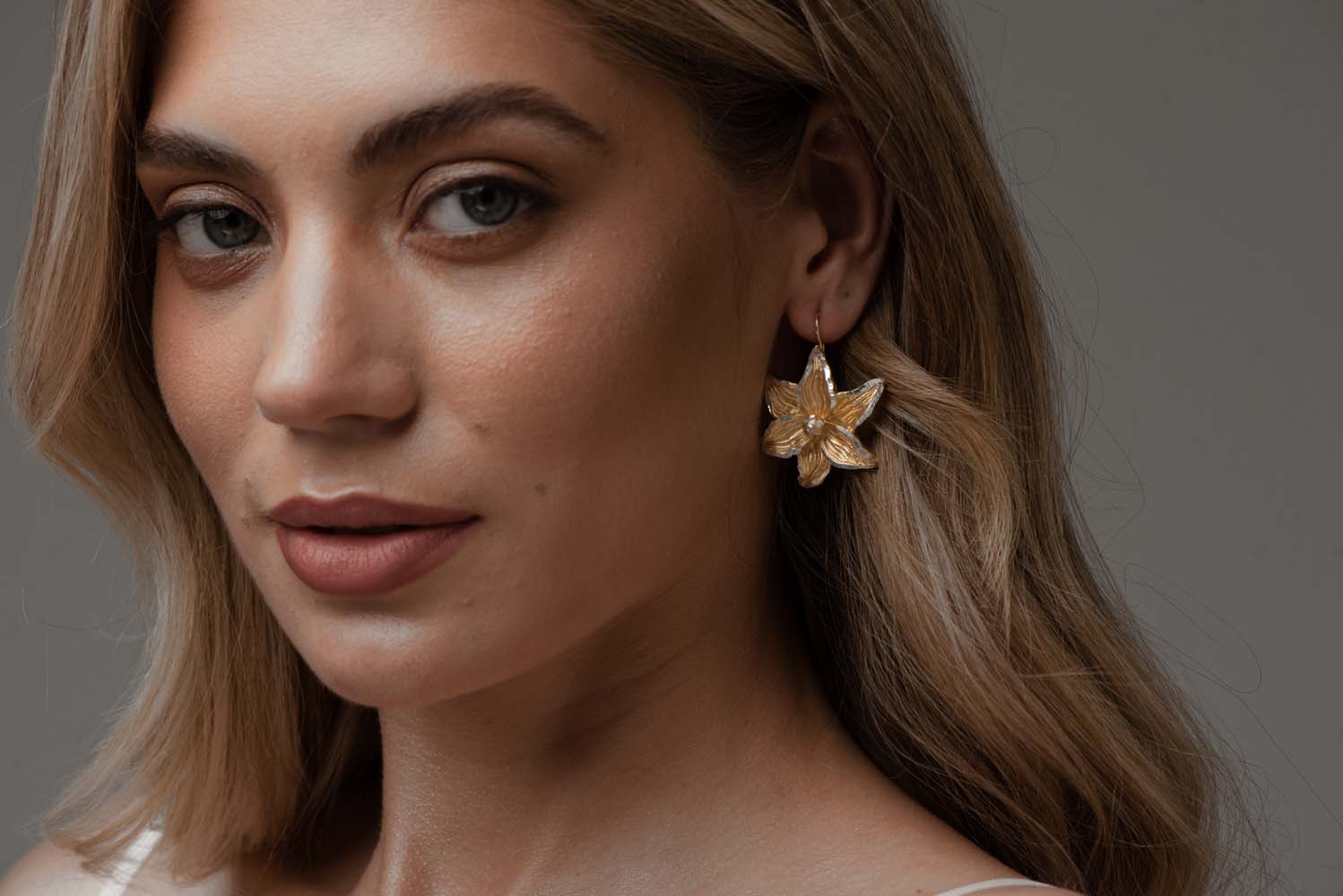 Italian Flower Earrings (Yellow Gold) image 4