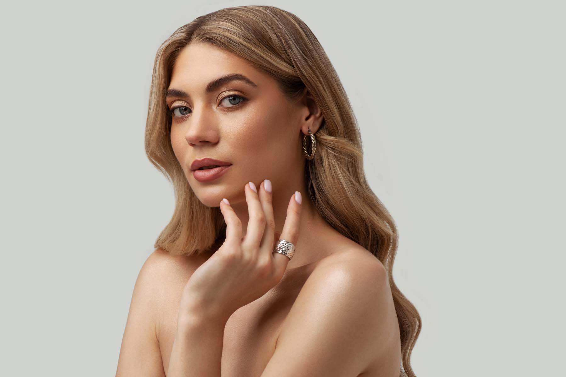 Italian Gold Swirl Hoop Earrings image 3