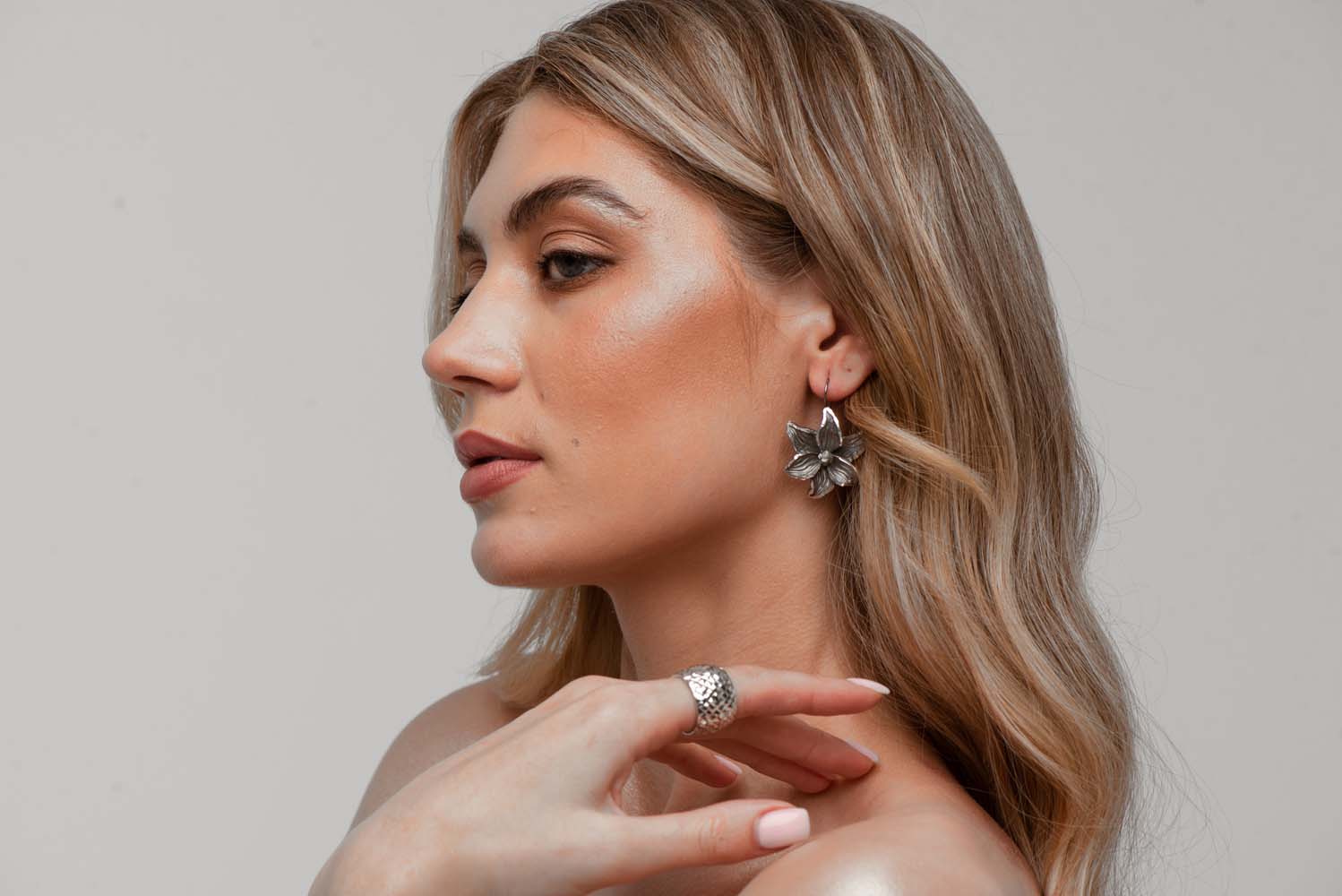 Italian Flower Earrings (Silver) image 5