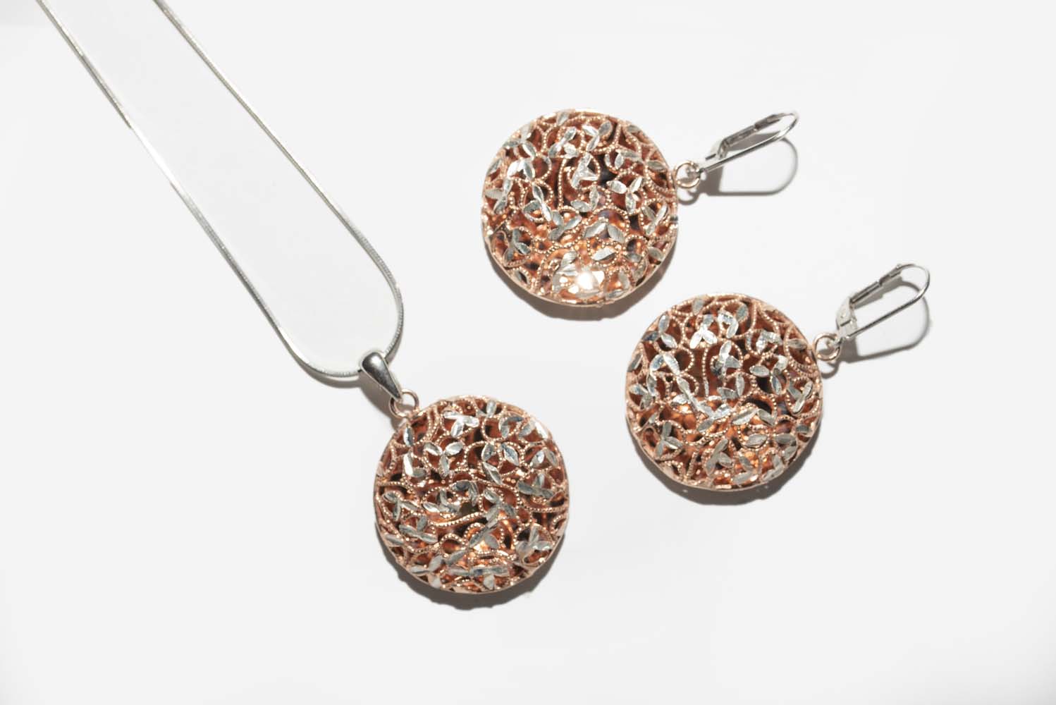 Italian Dainty Flowers Earrings (Rose Gold) image 2