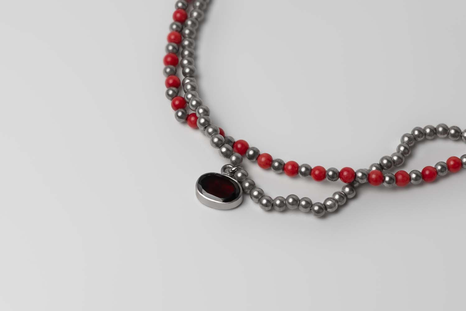 Signature Coral Double Anklet - Garnet stone image 2